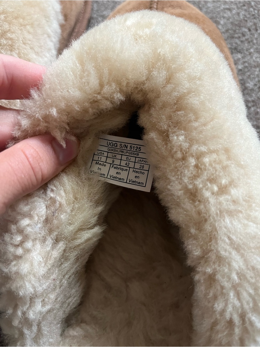 Ugg Slippers - Picture 3 of 5